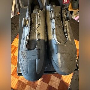 Mens cycling shoes outdoor